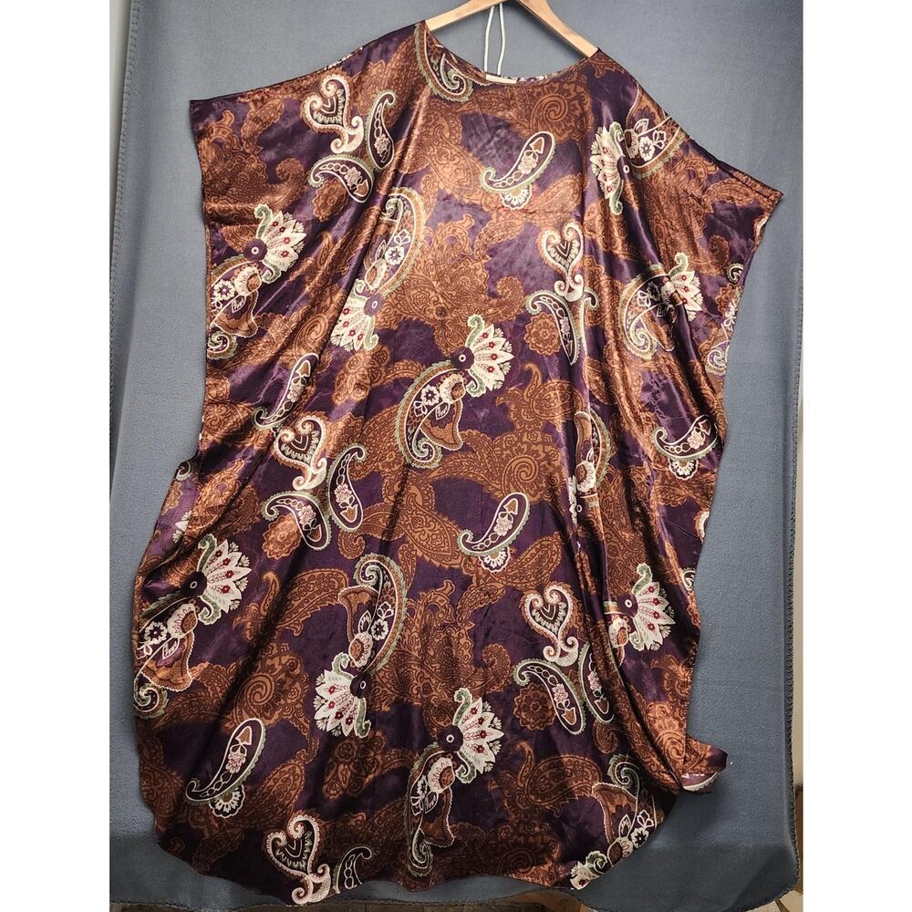 California Dynasty Kaftan Womens One Size Purple Brown Paisley Satin Made USA